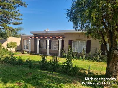 House For Rent in Van Riebeeckhoogte, Uitenhage